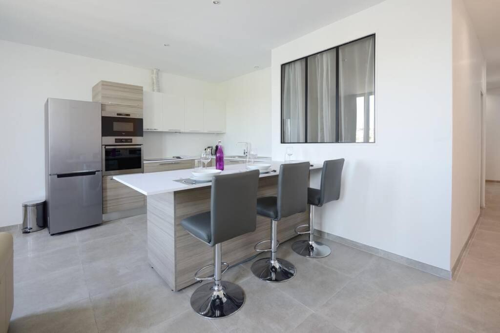 La Ciotat - Magnifique Appartement Climatise Sur Le Port Dış mekan fotoğraf